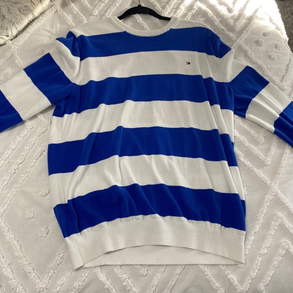 Tommy Hilfiger crew neck (XL) SEND BEST OFFER - Picture 1 of 1